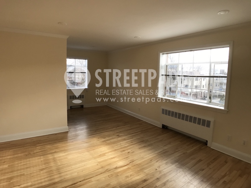 72 Saint Paul St, Coolidge Corner