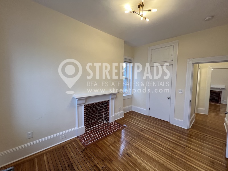 Photos of apartment on Mount Vernon St.,Boston MA 02108