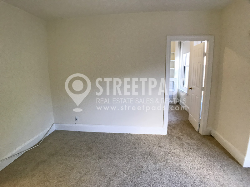 Photos of apartment on Beacon St.,Brookline MA 02446