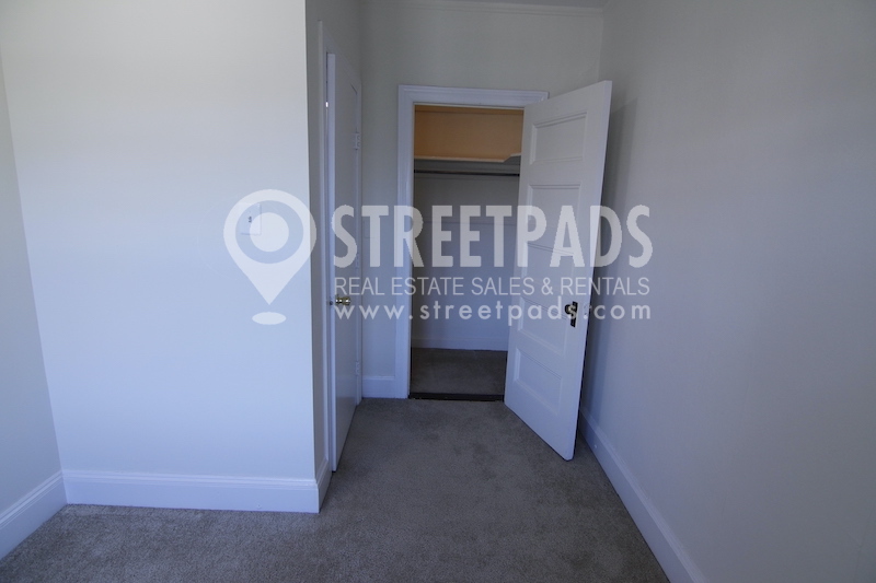 Photos of apartment on Beacon St.,Brookline MA 02446