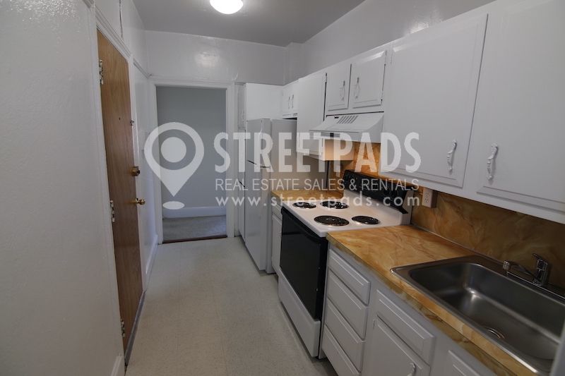 Photos of apartment on Beacon St.,Brookline MA 02446
