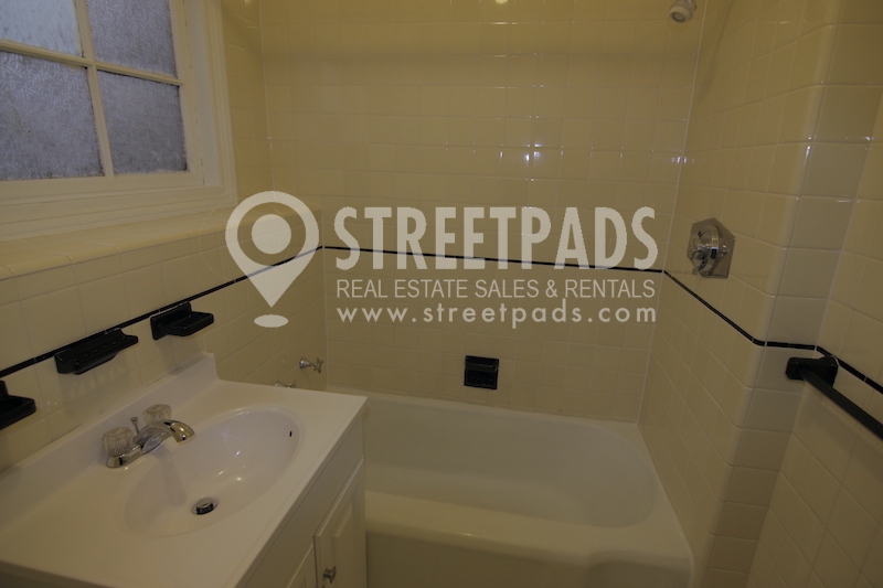 Photos of apartment on Beacon St.,Brookline MA 02446