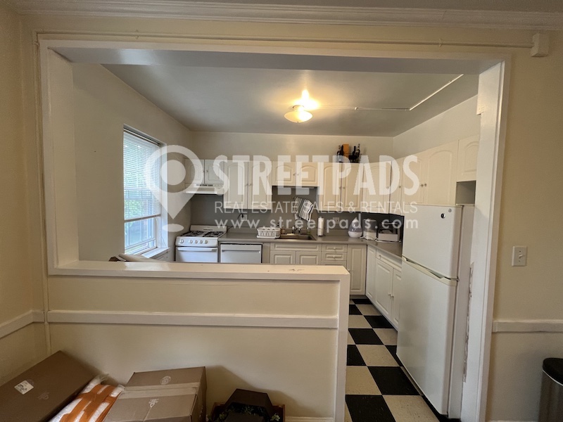 Photos of apartment on Green,Brookline MA 02446