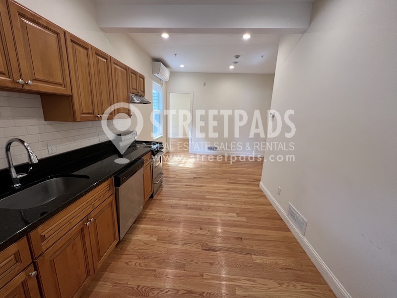 Photos of apartment on Harvard St.,Cambridge MA 02138