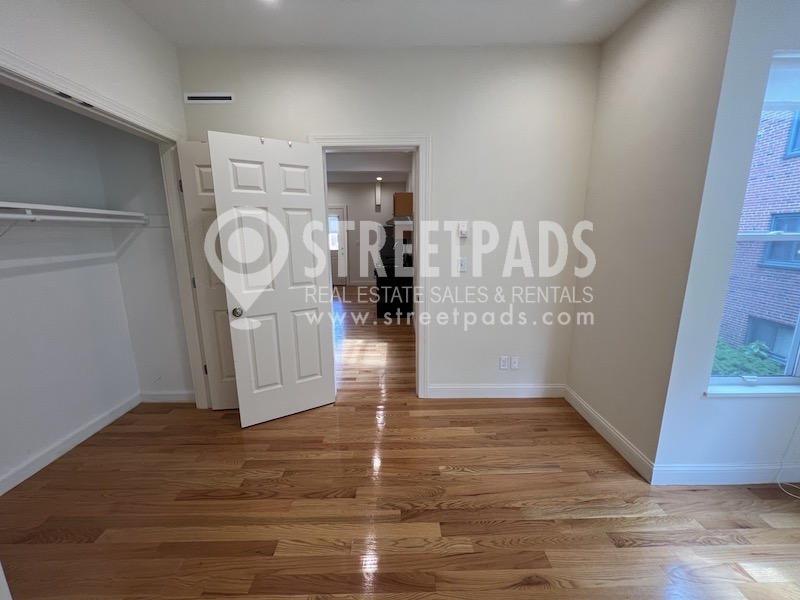 Photos of apartment on Harvard St.,Cambridge MA 02138