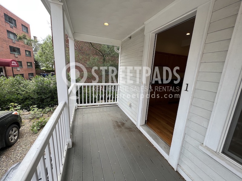 Photos of apartment on Harvard St.,Cambridge MA 02138