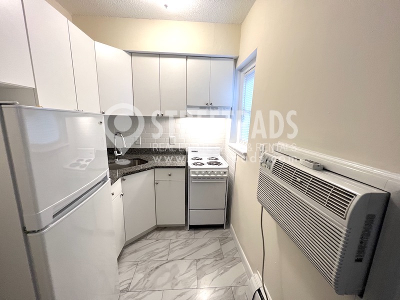 Photos of apartment on Commonwealth Ave.,Boston MA 02135