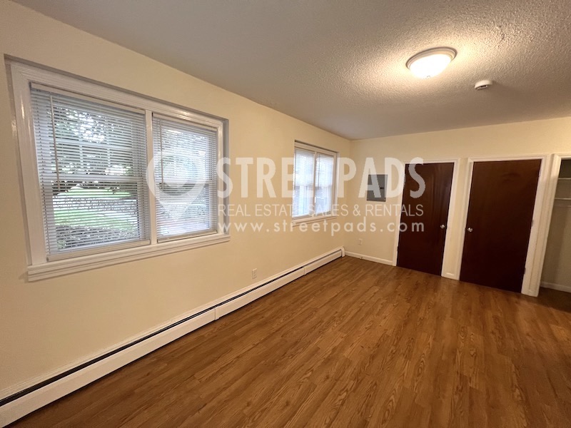 Photos of apartment on Commonwealth Ave.,Boston MA 02135