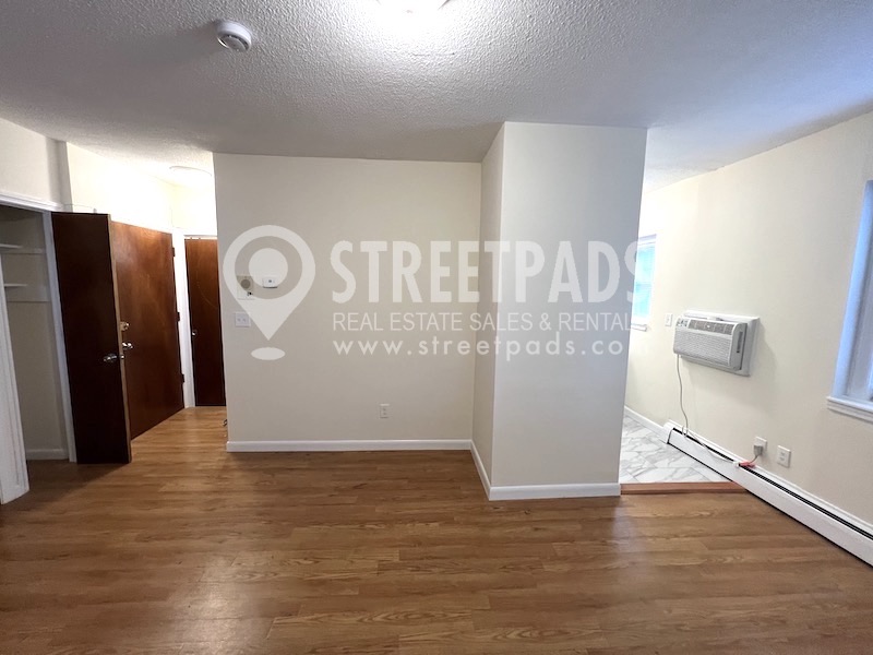 Photos of apartment on Commonwealth Ave.,Boston MA 02135