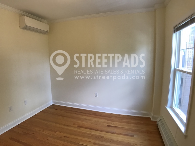 65 Langdon St, Neighborhood Nine