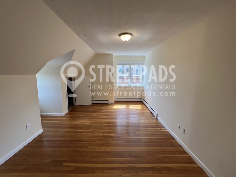 Photos of apartment on Commonwealth Ave.,Boston MA 02135