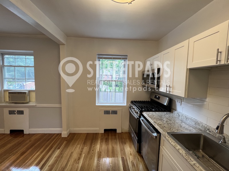 Photos of apartment on Beacon St.,Brookline MA 02446
