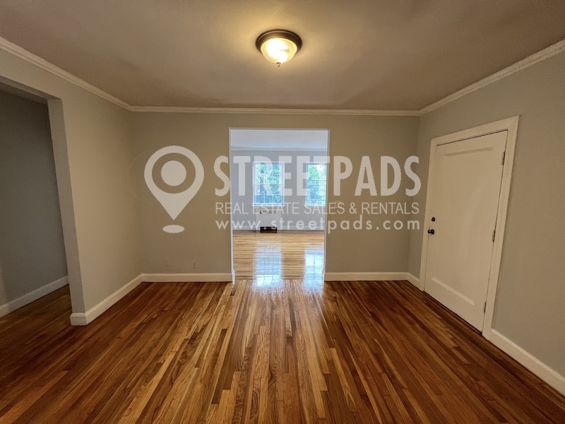 Photos of apartment on Beacon St.,Brookline MA 02446