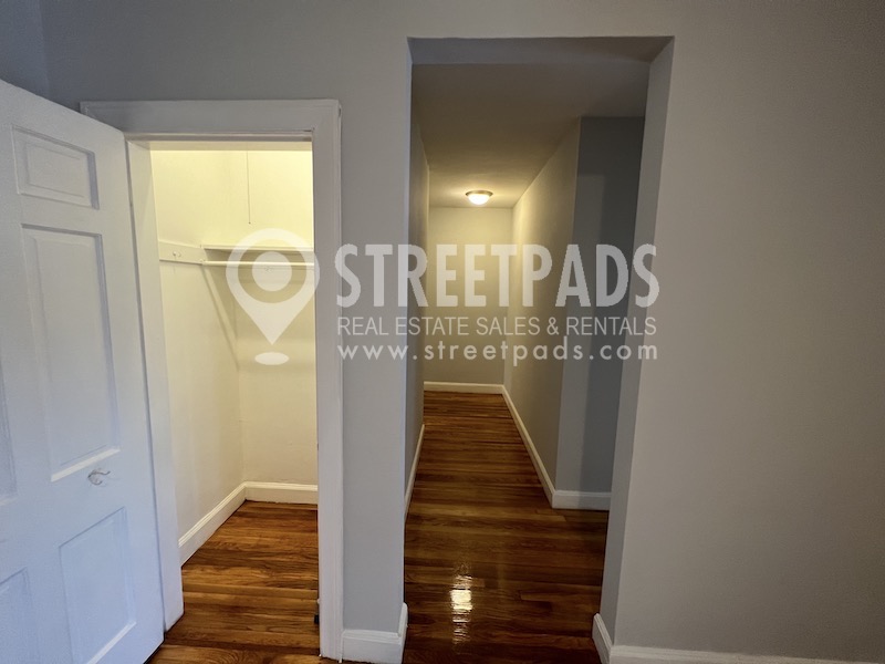 Photos of apartment on Beacon St.,Brookline MA 02446