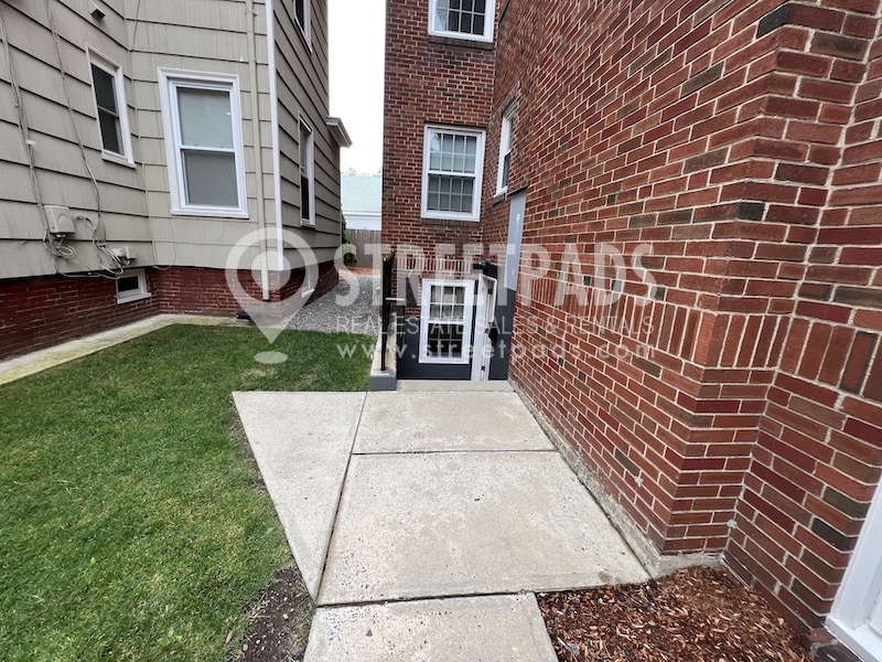 55 Langdon St, Neighborhood Nine