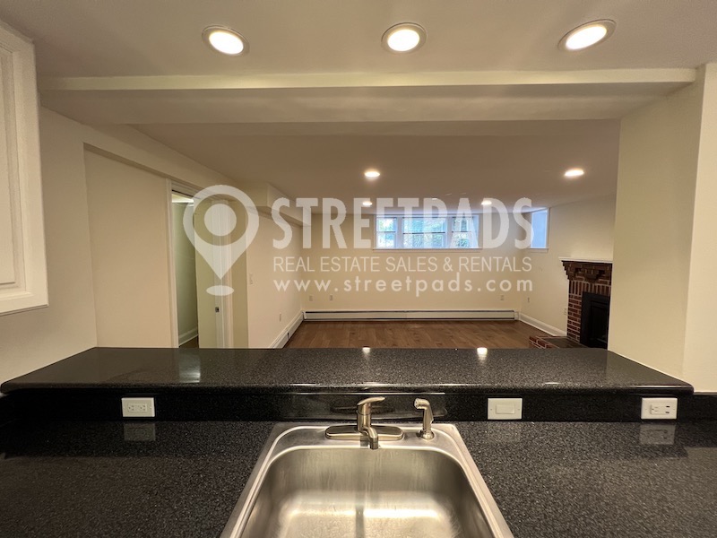 55 Langdon St, Neighborhood Nine