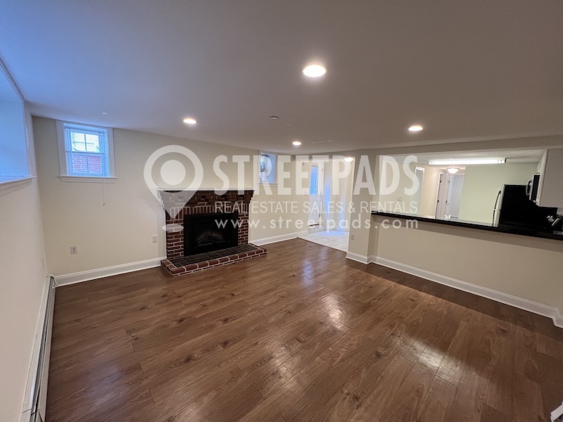 55 Langdon St, Neighborhood Nine