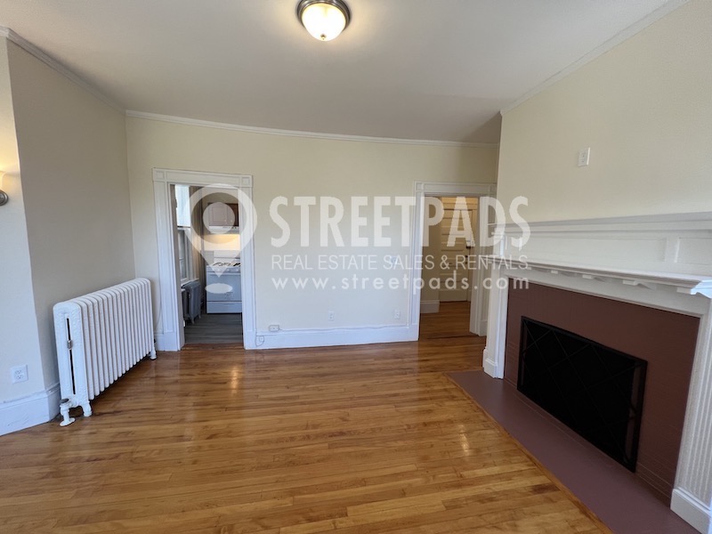 2 Ware St, Mid-Cambridge