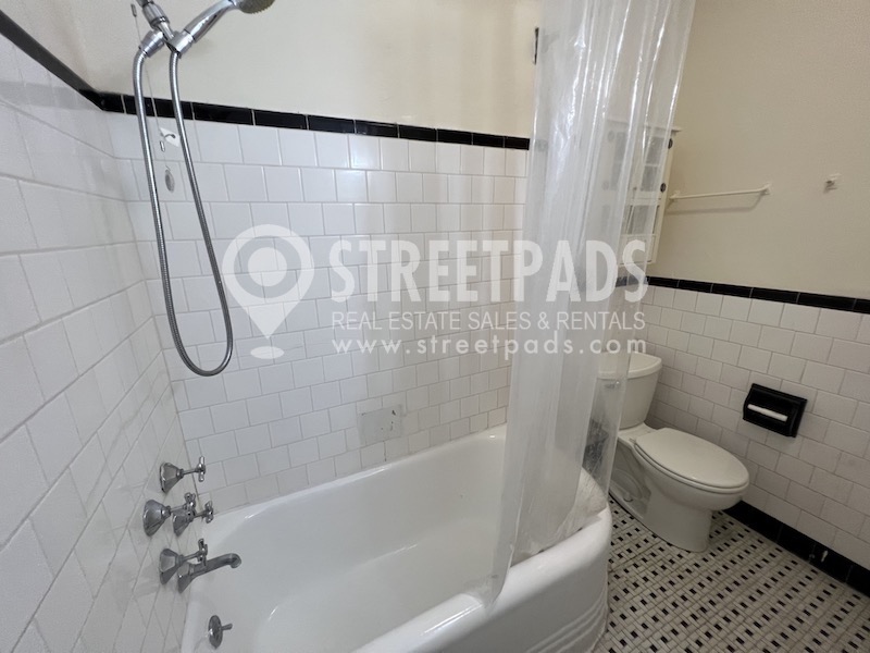 2 Ware St, Mid-Cambridge