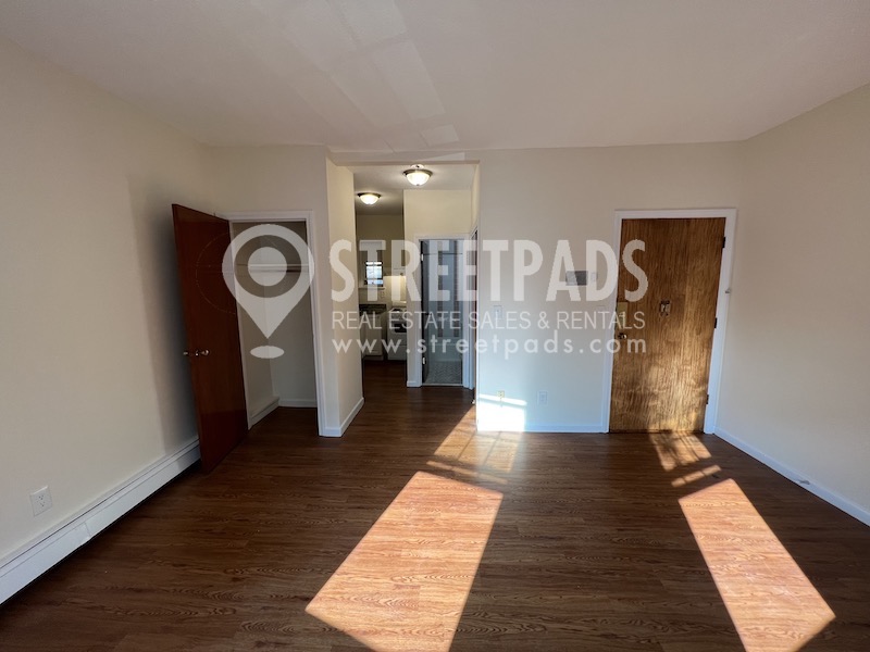 50 South St, Jamaica Plain