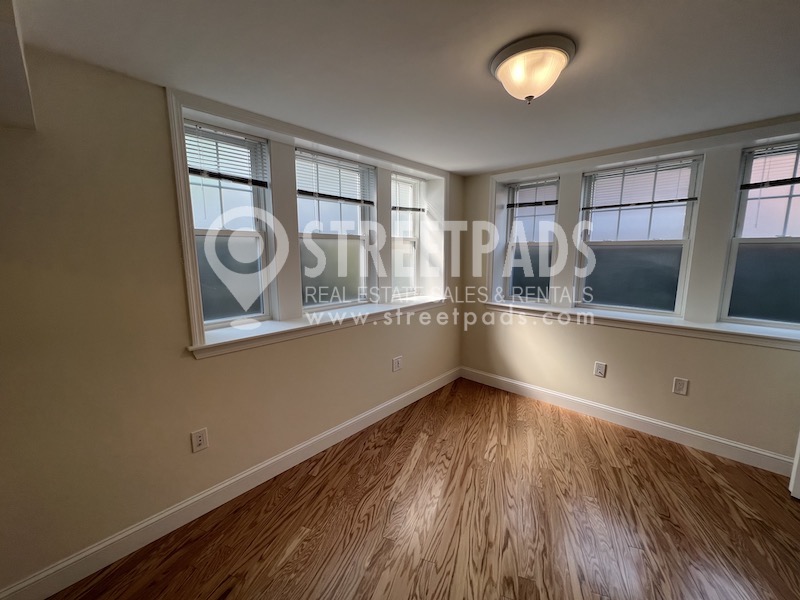 1 Langdon St, Neighborhood Nine