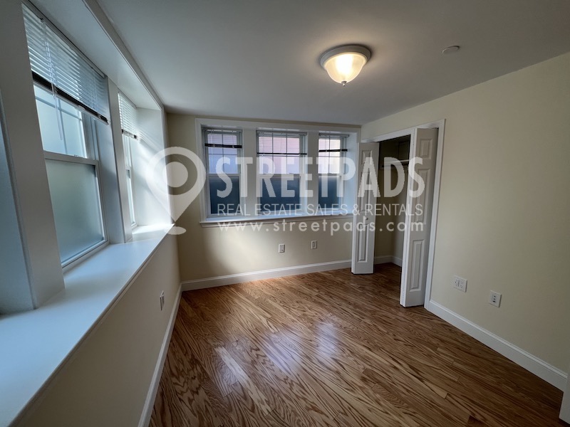 1 Langdon St, Neighborhood Nine