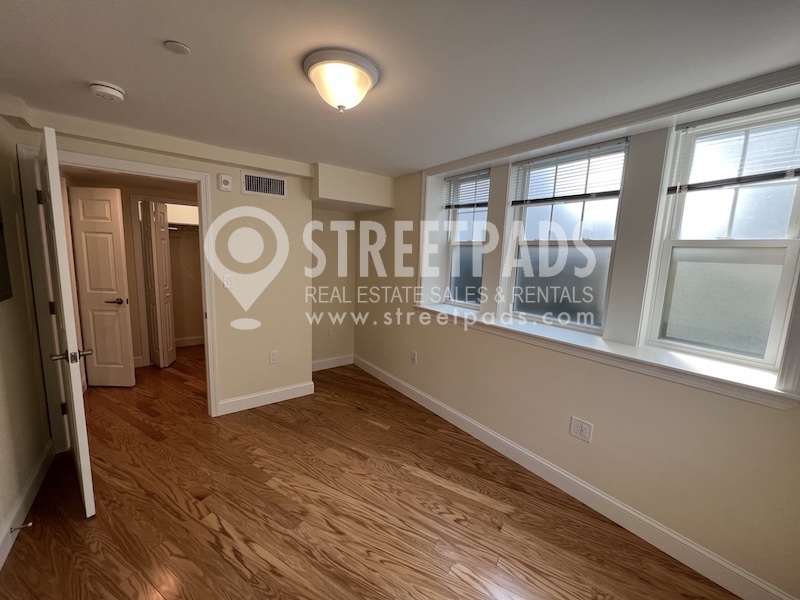 1 Langdon St, Neighborhood Nine