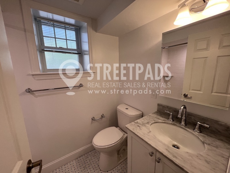 1 Langdon St, Neighborhood Nine