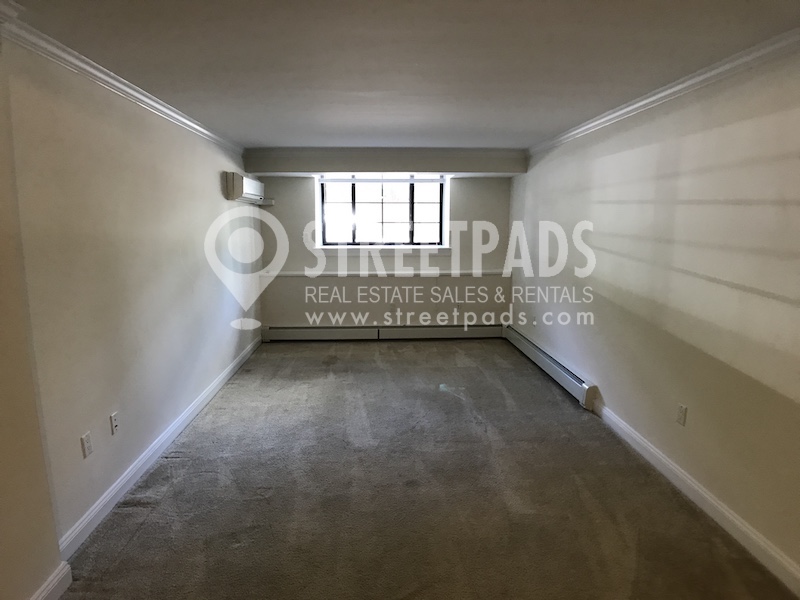 60 Brattle St, West Cambridge