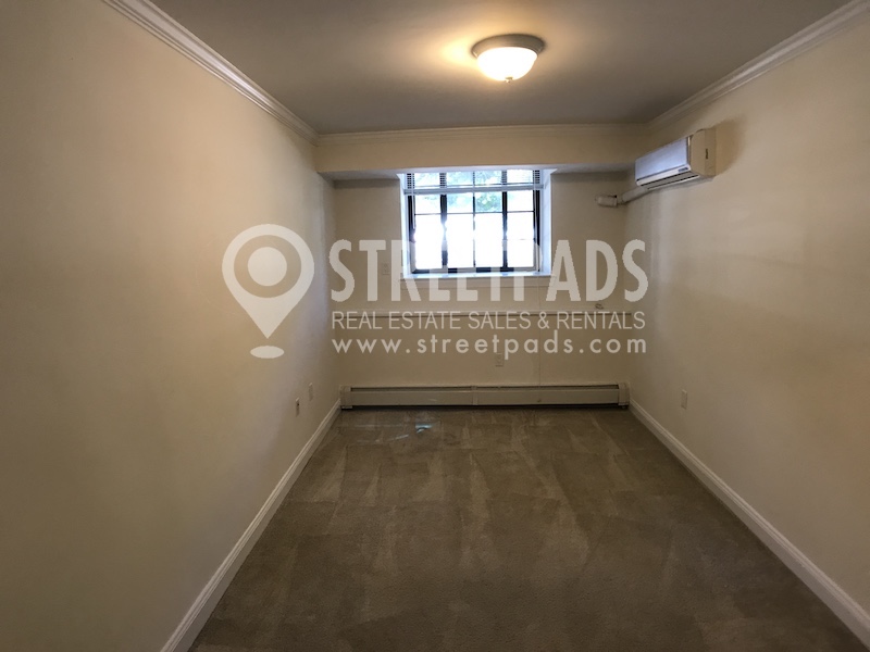 60 Brattle St, West Cambridge