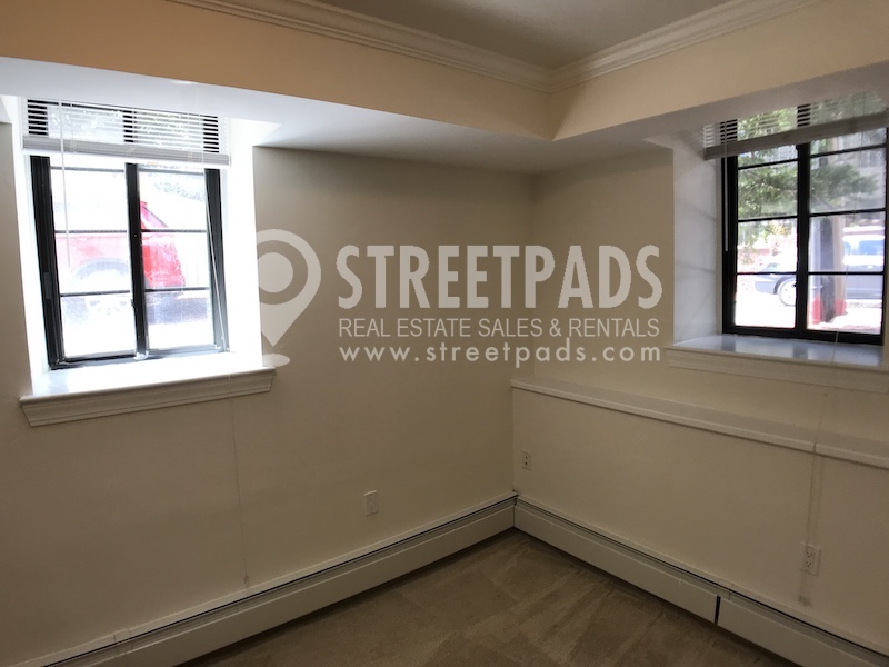 60 Brattle St, West Cambridge