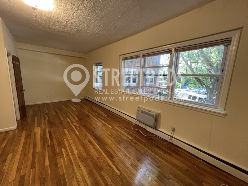 Photos of apartment on Commonwealth Ave.,Boston MA 02135