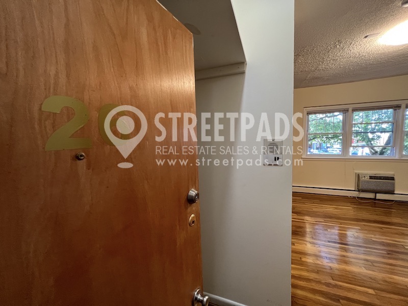 Photos of apartment on Commonwealth Ave.,Boston MA 02135