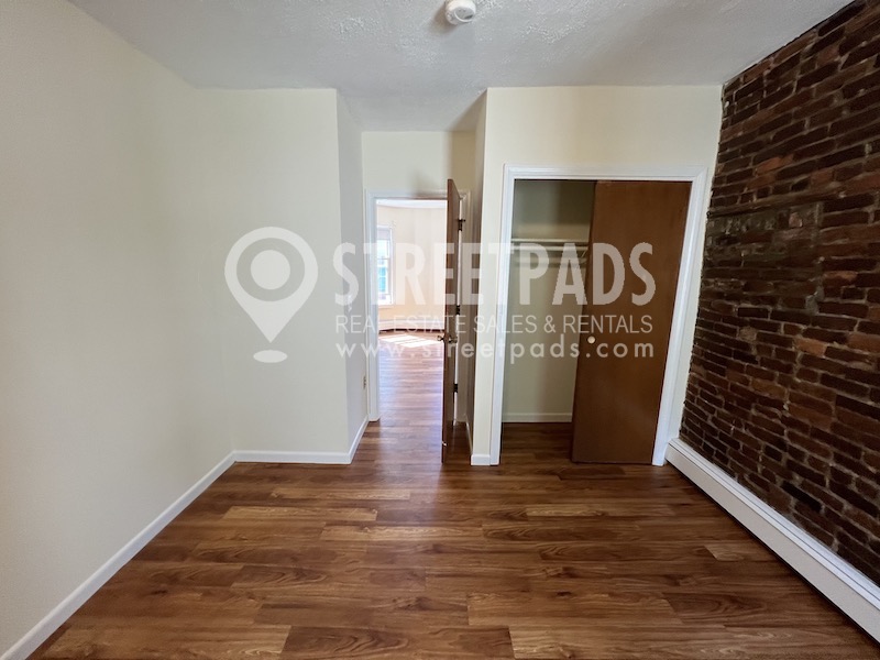 82 South Huntington Ave, Mission Hill