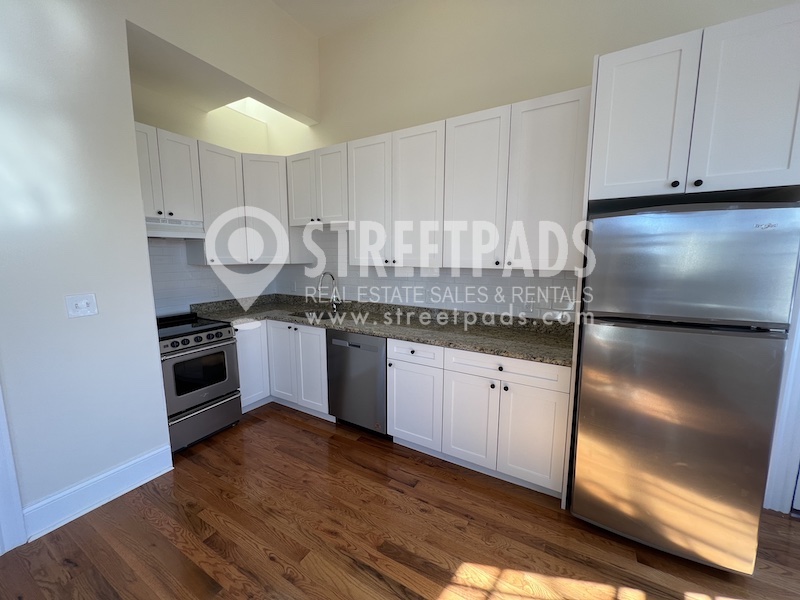 Photos of apartment on Mount Vernon St.,Boston MA 02108