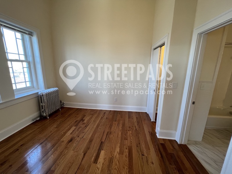 Photos of apartment on Mount Vernon St.,Boston MA 02108