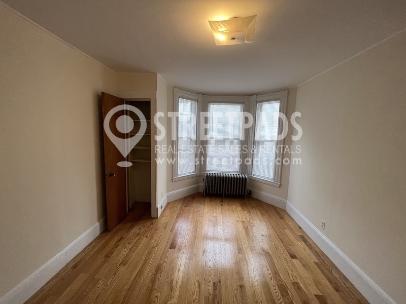 Photos of apartment on Harvard St.,Cambridge MA 02139