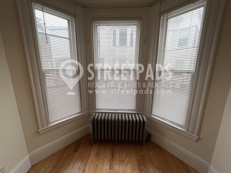 Photos of apartment on Harvard St.,Cambridge MA 02139