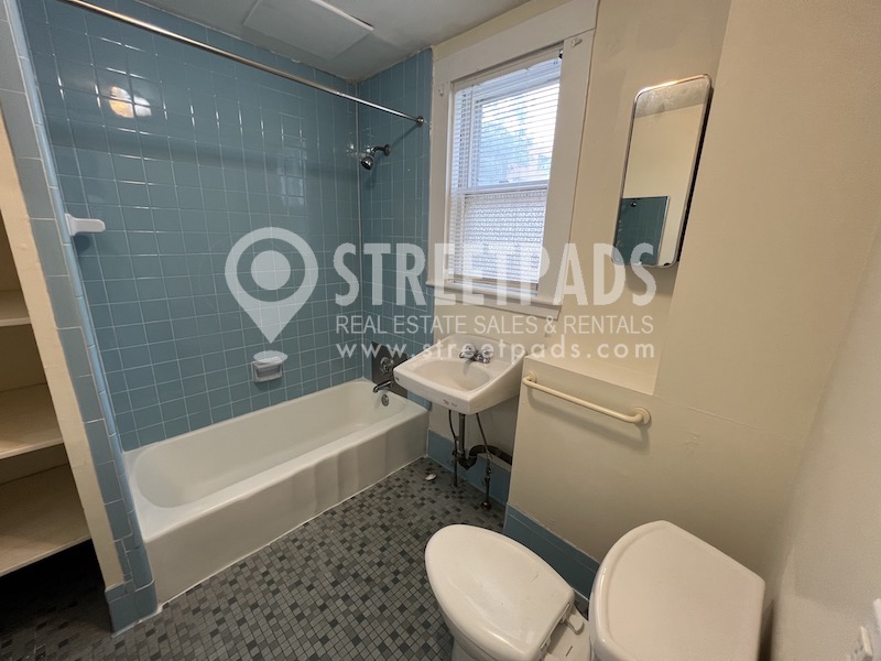 Photos of apartment on Harvard St.,Cambridge MA 02139