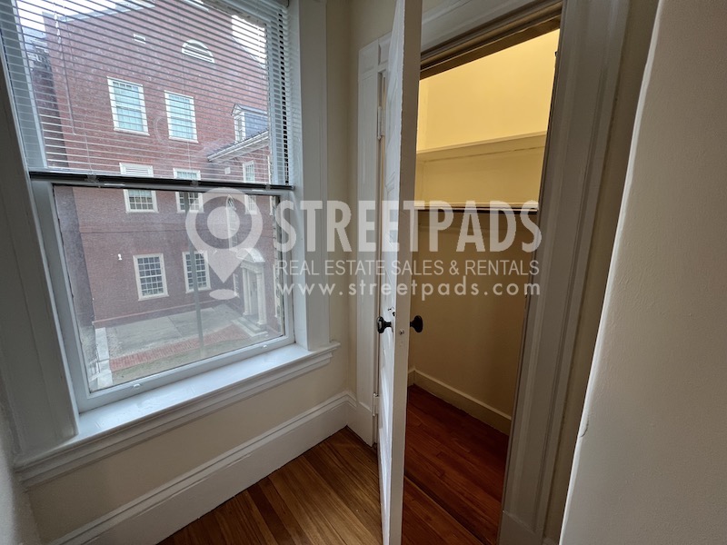 Photos of apartment on Ware St.,Cambridge MA 02138