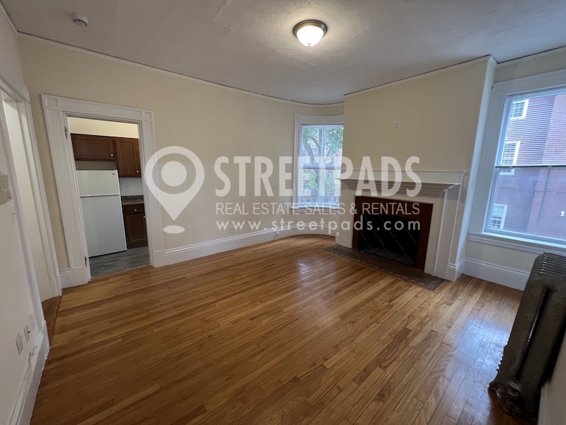 Photos of apartment on Ware St.,Cambridge MA 02138
