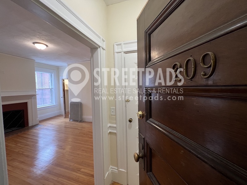 Photos of apartment on Ware St.,Cambridge MA 02138