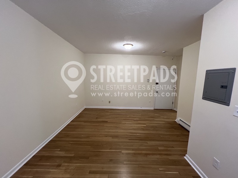 Photos of apartment on Commonwealth Ave.,Boston MA 02135