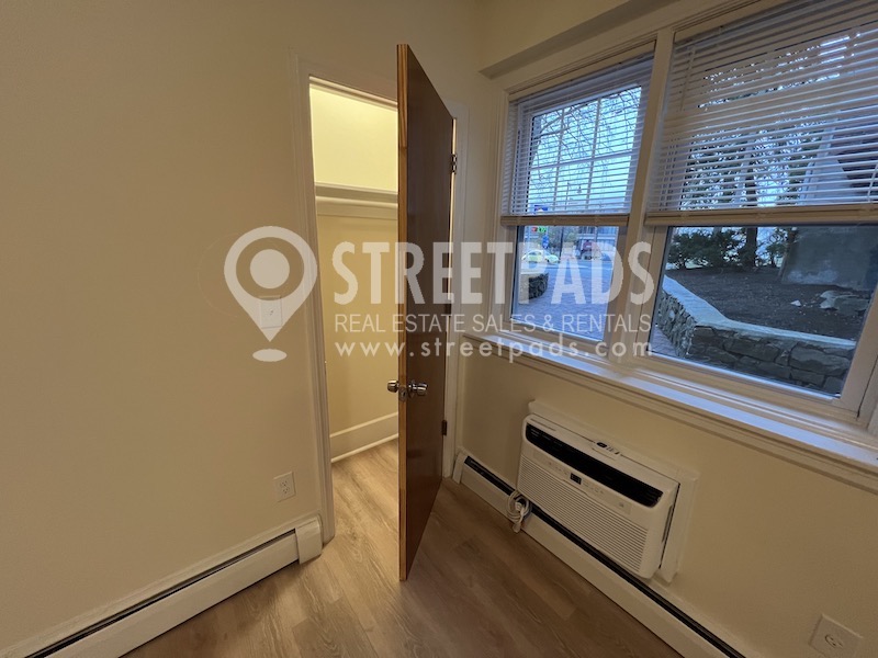 Photos of apartment on Commonwealth Ave.,Boston MA 02135