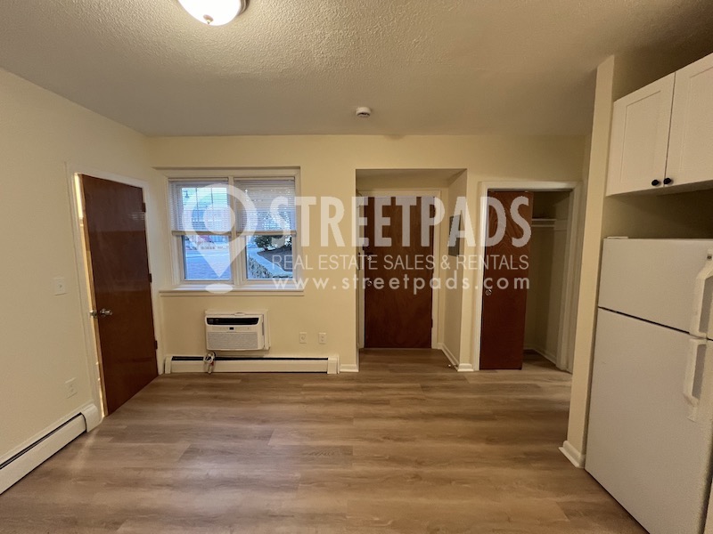 Photos of apartment on Commonwealth Ave.,Boston MA 02135