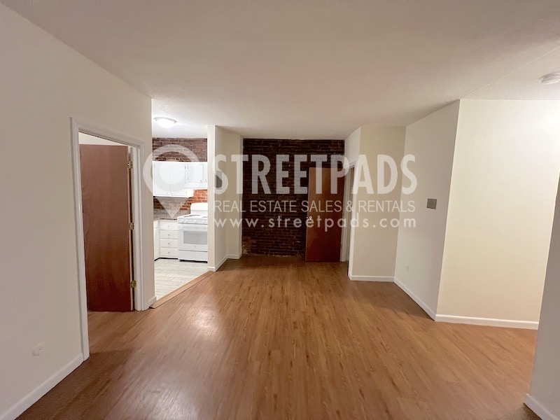 54 South Huntington Ave, Mission Hill