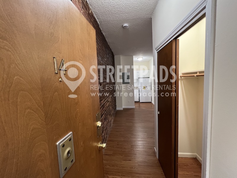 62 South Huntington Ave, Mission Hill