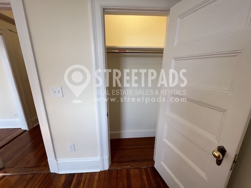 Photos of apartment on Massachusetts Ave.,Cambridge MA 02139