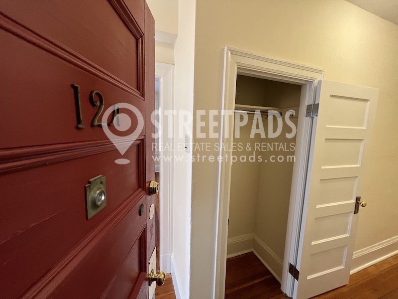 Photos of apartment on Massachusetts Ave.,Cambridge MA 02139