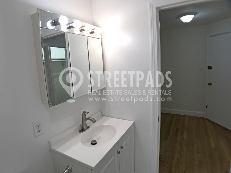 Photos of apartment on Fairbanks,Brookline MA 02446